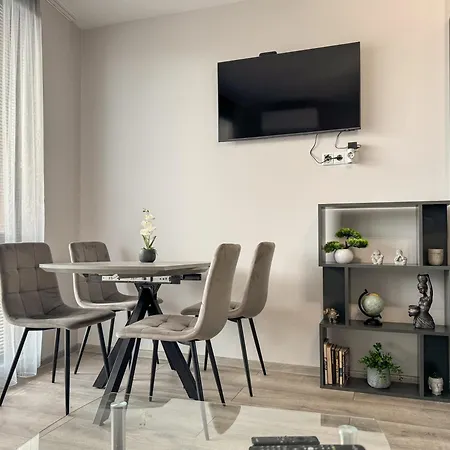 One-bedroom And Modern Apartman Plovdiv