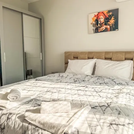 One-bedroom And Modern Apartman Plovdiv