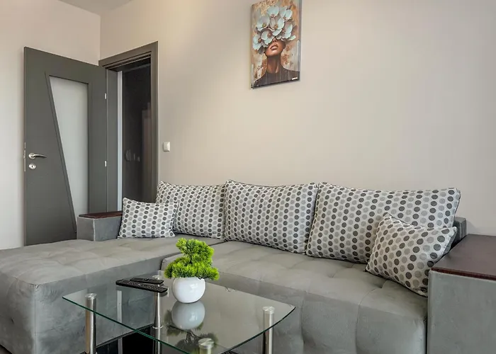Διαμέρισμα One-bedroom And Modern *